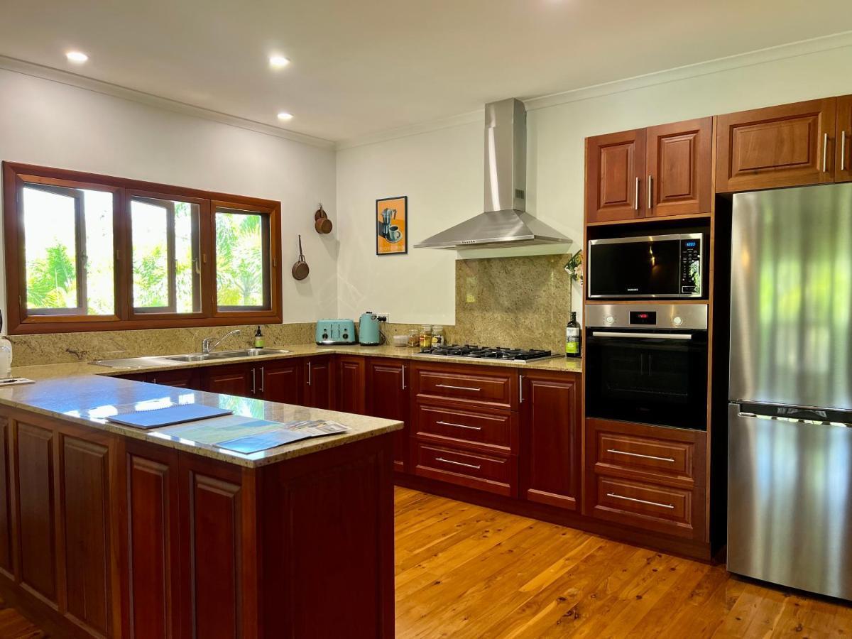 Appartement Tropical Styling à Cooktown Extérieur photo