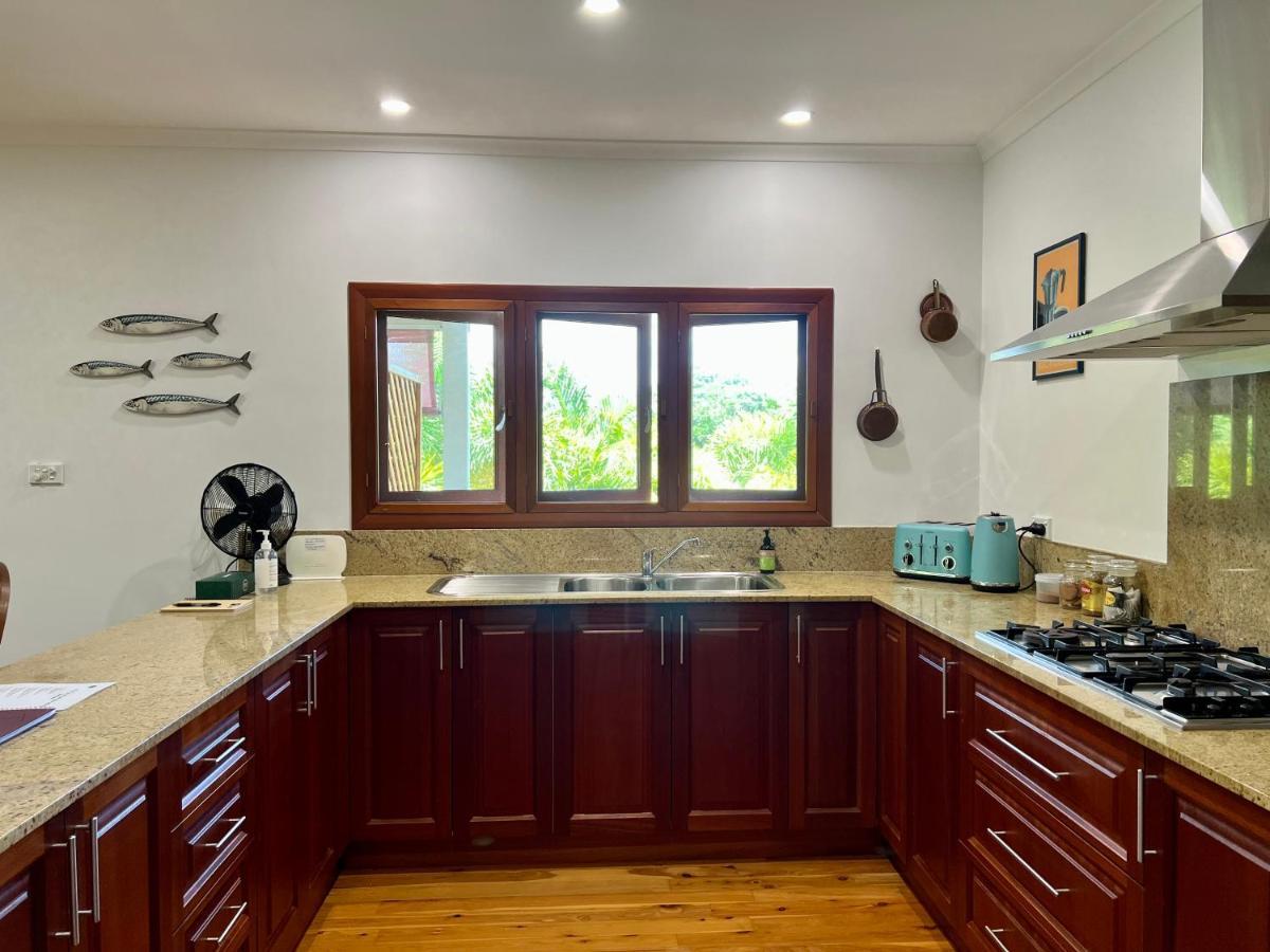 Appartement Tropical Styling à Cooktown Extérieur photo